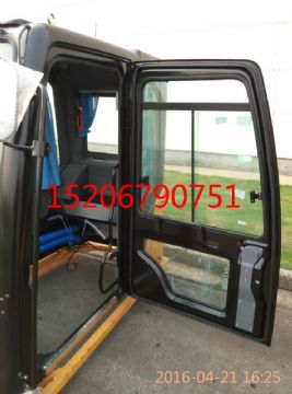 點(diǎn)擊查看詳細(xì)信息<br>標(biāo)題：三一SY215-9/SY-9型挖掘機(jī)駕駛室總成 帶內(nèi)飾線(xiàn)束 閱讀次數(shù)：3567